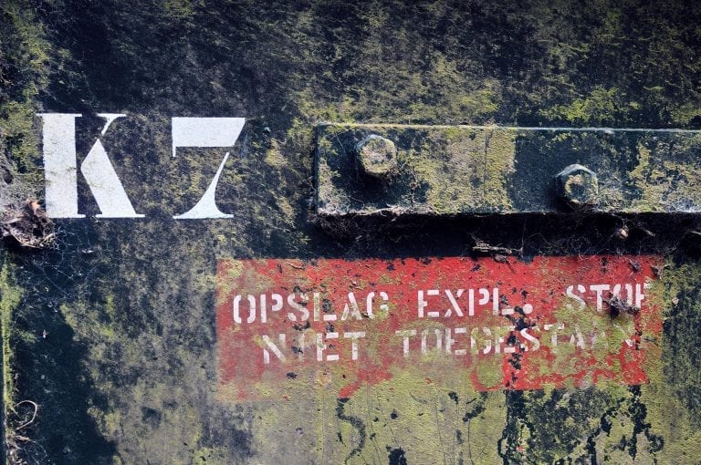 Waarschuwing opslag explosieve stoffen niet toegestaan in Fort Honswijk