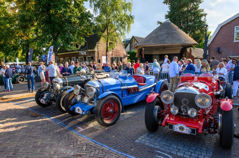 Oldtimers uitgestald in Blaricum