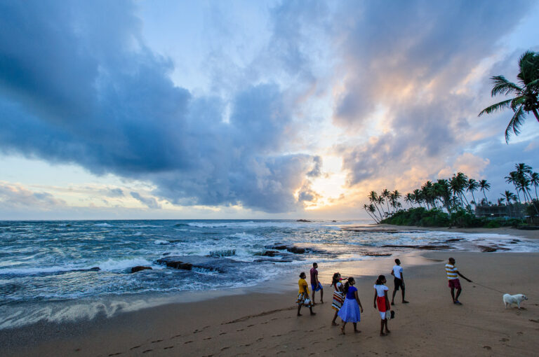 Strandwandeling Sri Lanka.