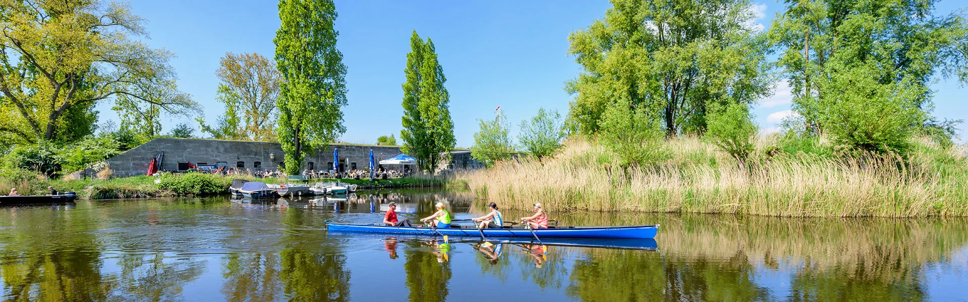 Kano voor terras van fort