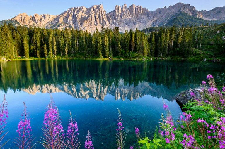 Lago di Carezza, Dolomites.