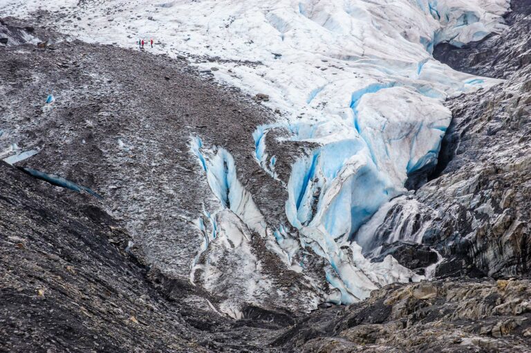 Worthington Glacier with hikers
